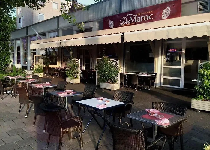 Bright With Kitchen *