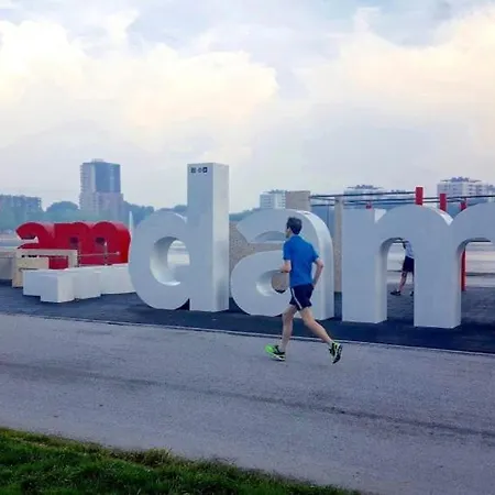 Bright With Kitchen ホームステイ