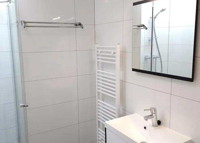 בית אירוח Bright With Kitchen אמסטרדם